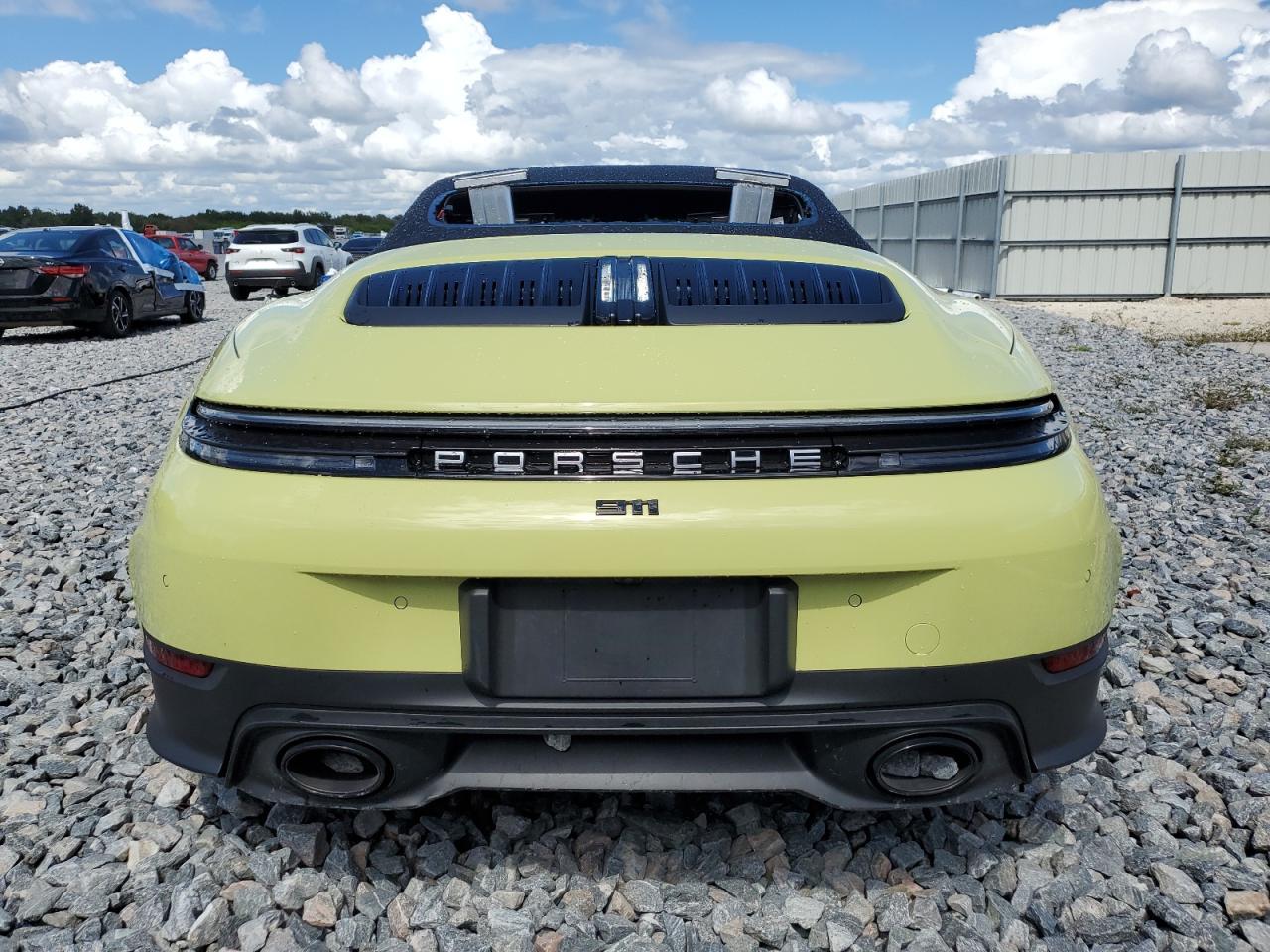 2025 PORSCHE 911