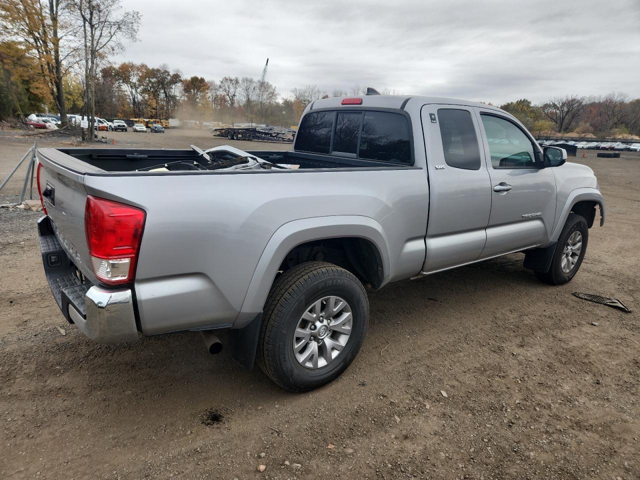 2016 TOYOTA TACOMA