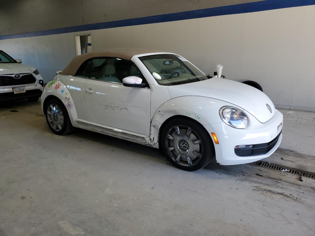 2013 VOLKSWAGEN Beetle