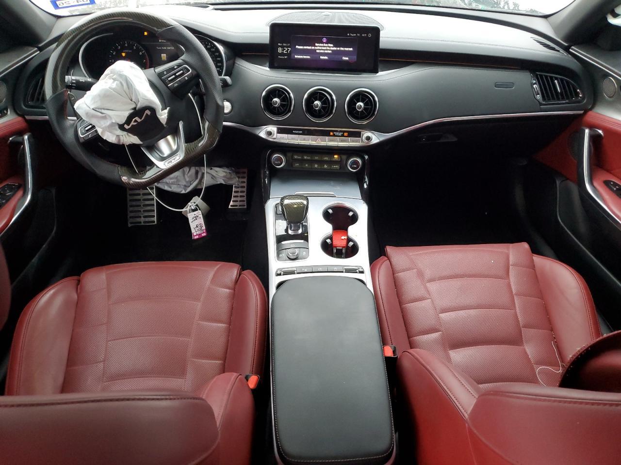 2023 KIA Stinger