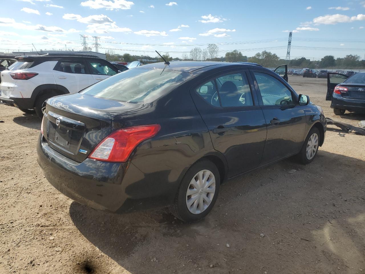 2014 NISSAN VERSA