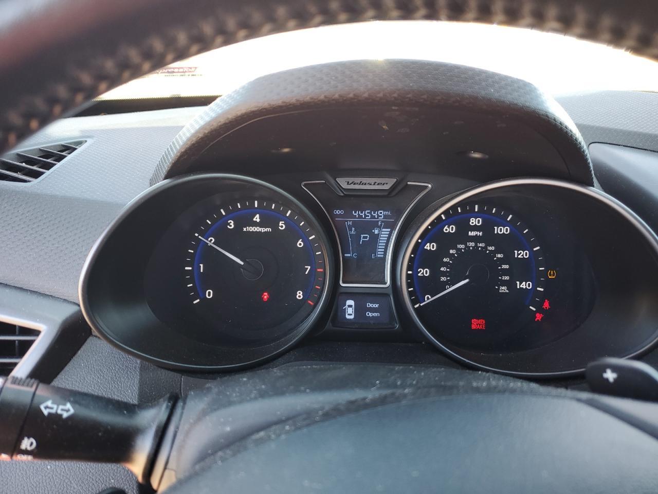 2015 HYUNDAI VELOSTER