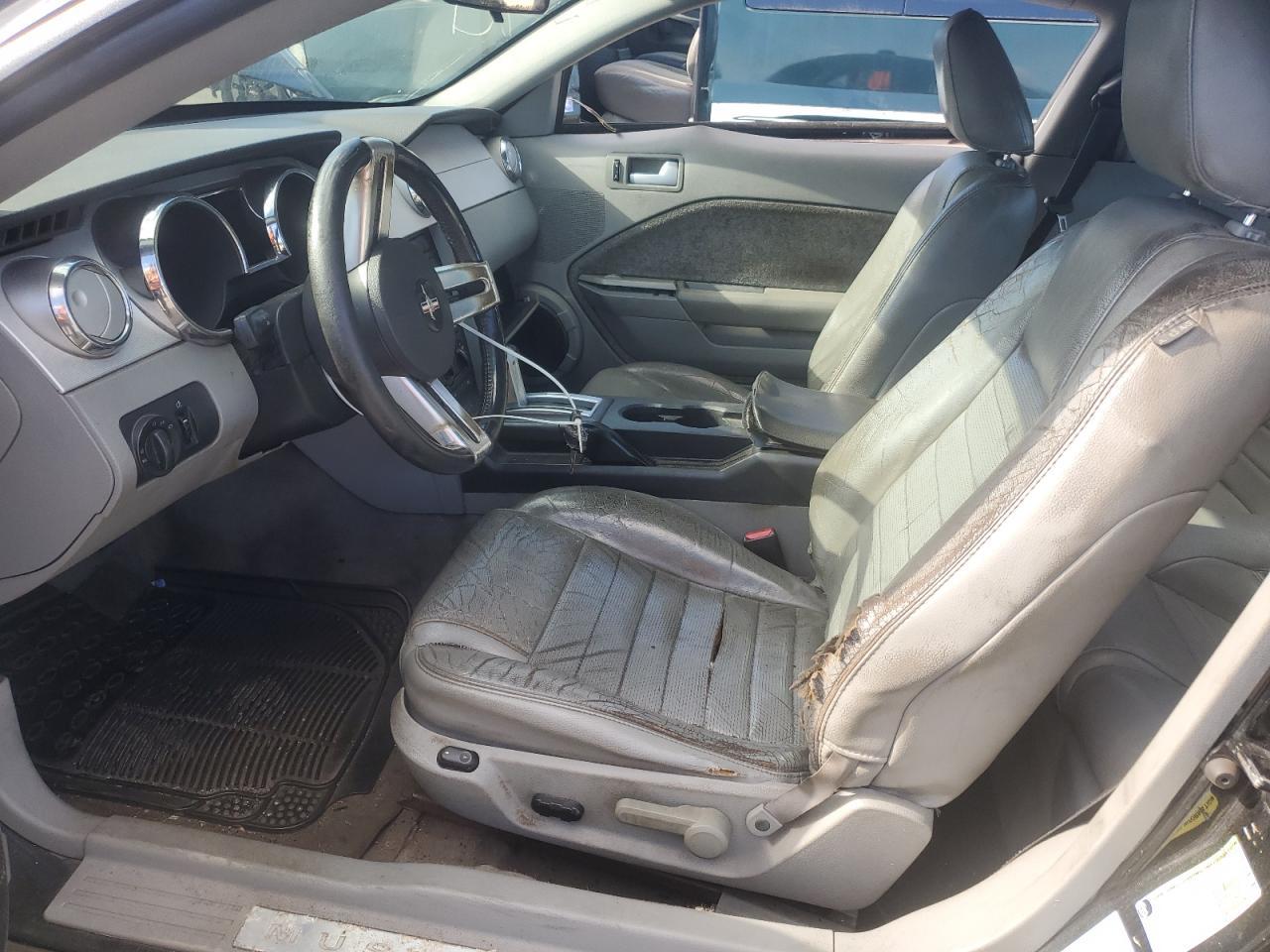2006 FORD MUSTANG
