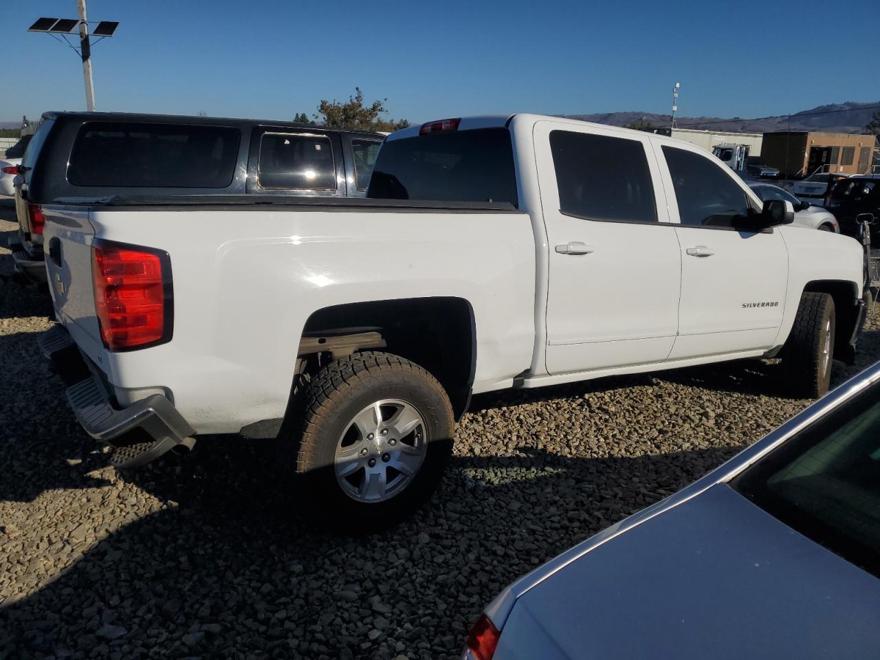 2017 CHEVROLET Silverado