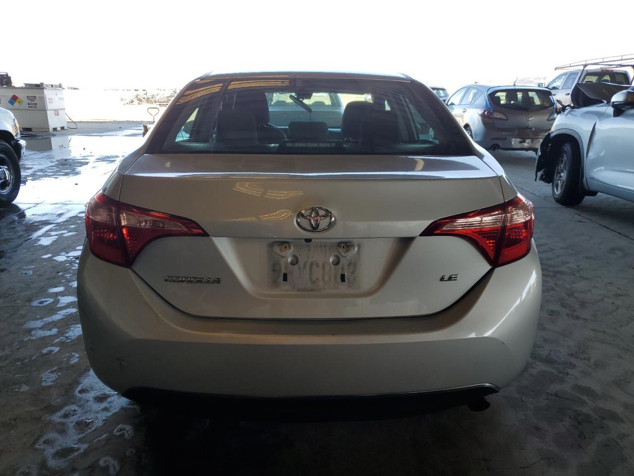 2018 TOYOTA COROLLA