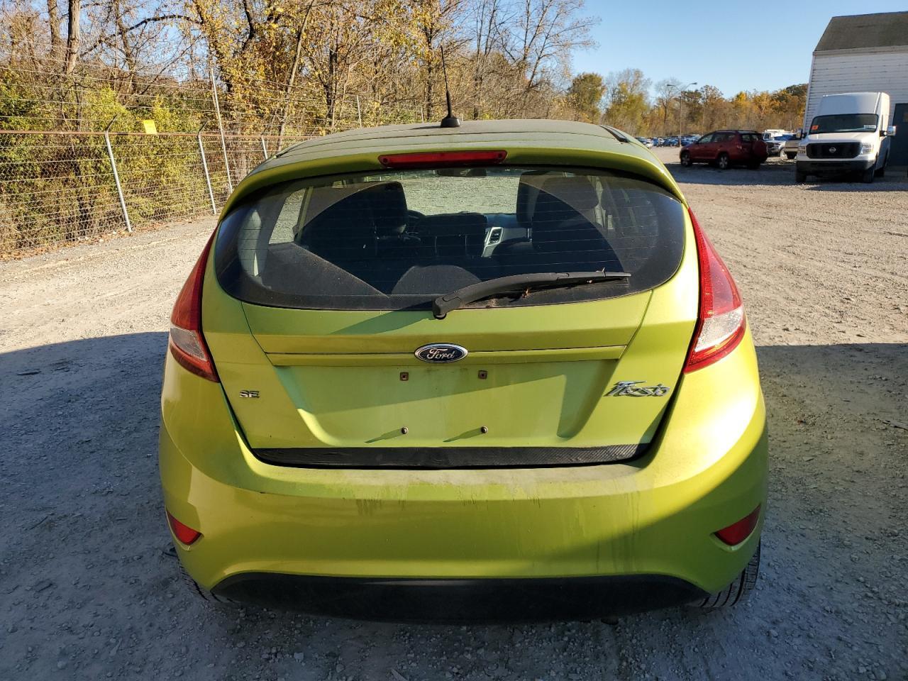 2012 FORD Fiesta