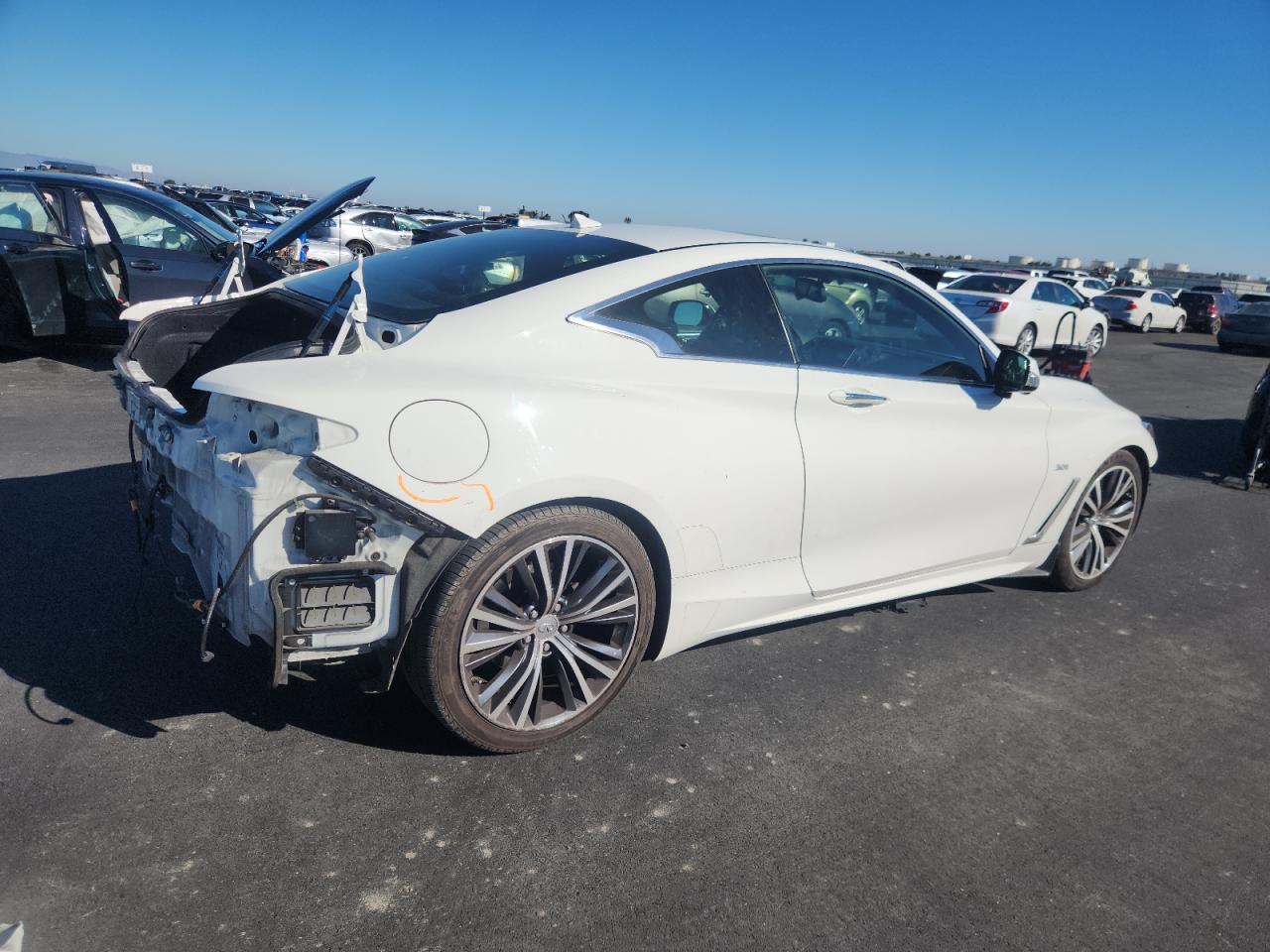 2017 INFINITI Q60