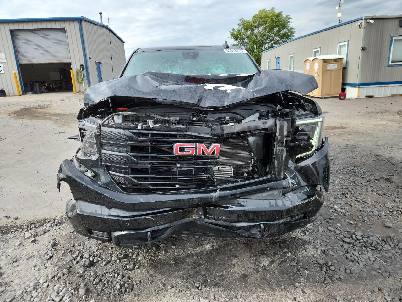 2025 GMC Sierra