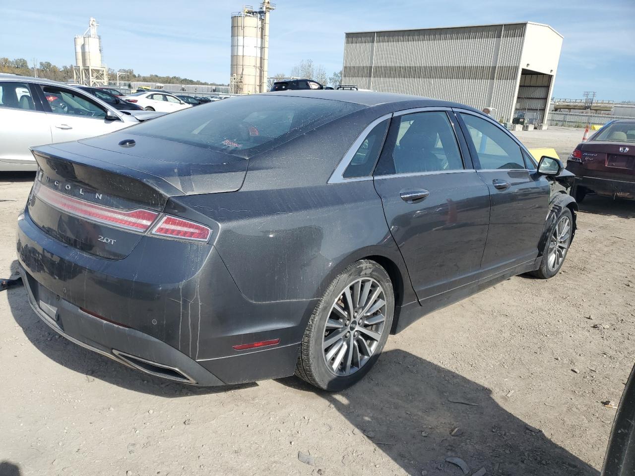 2020 LINCOLN MKZ