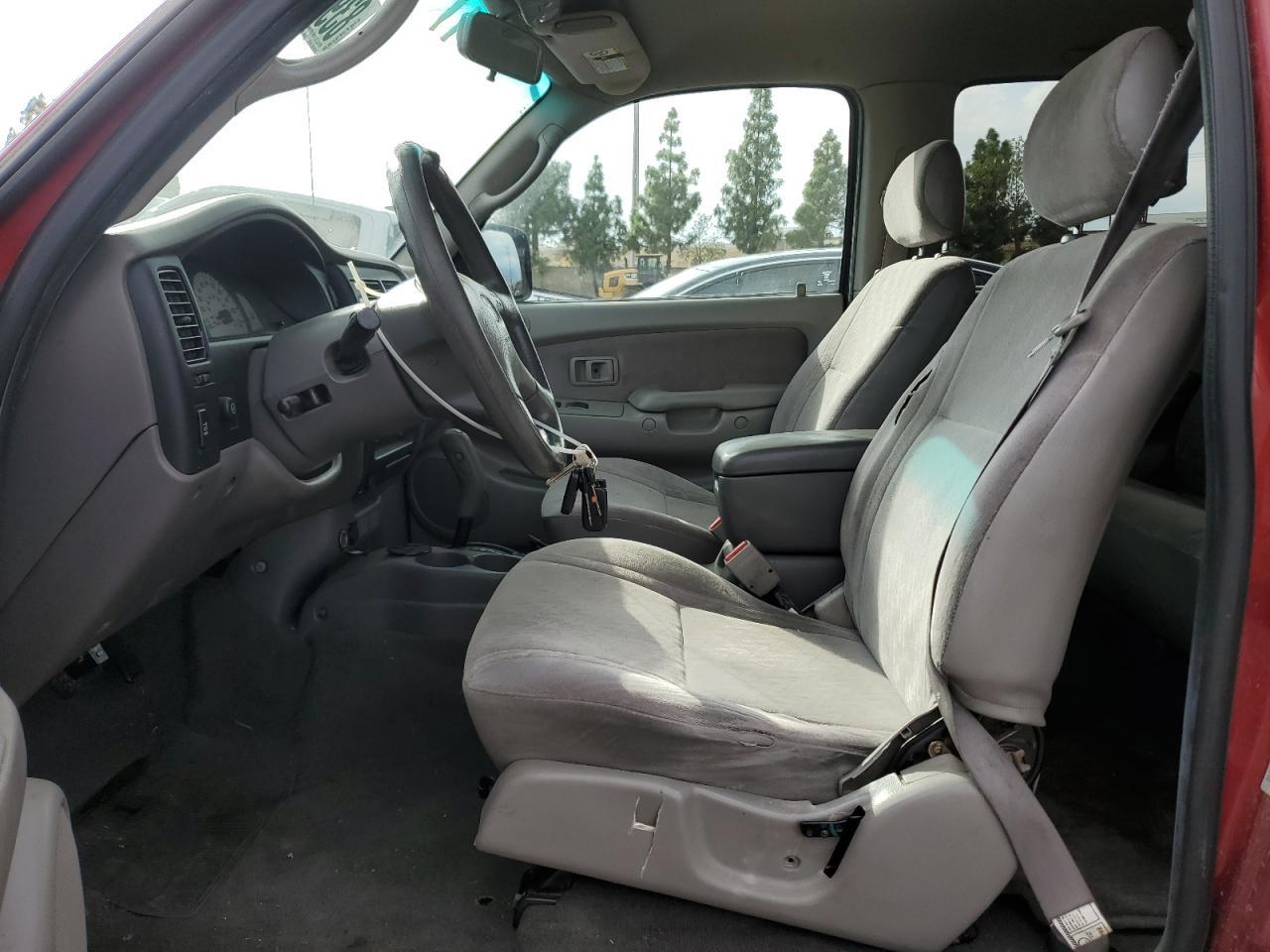 2004 TOYOTA TACOMA