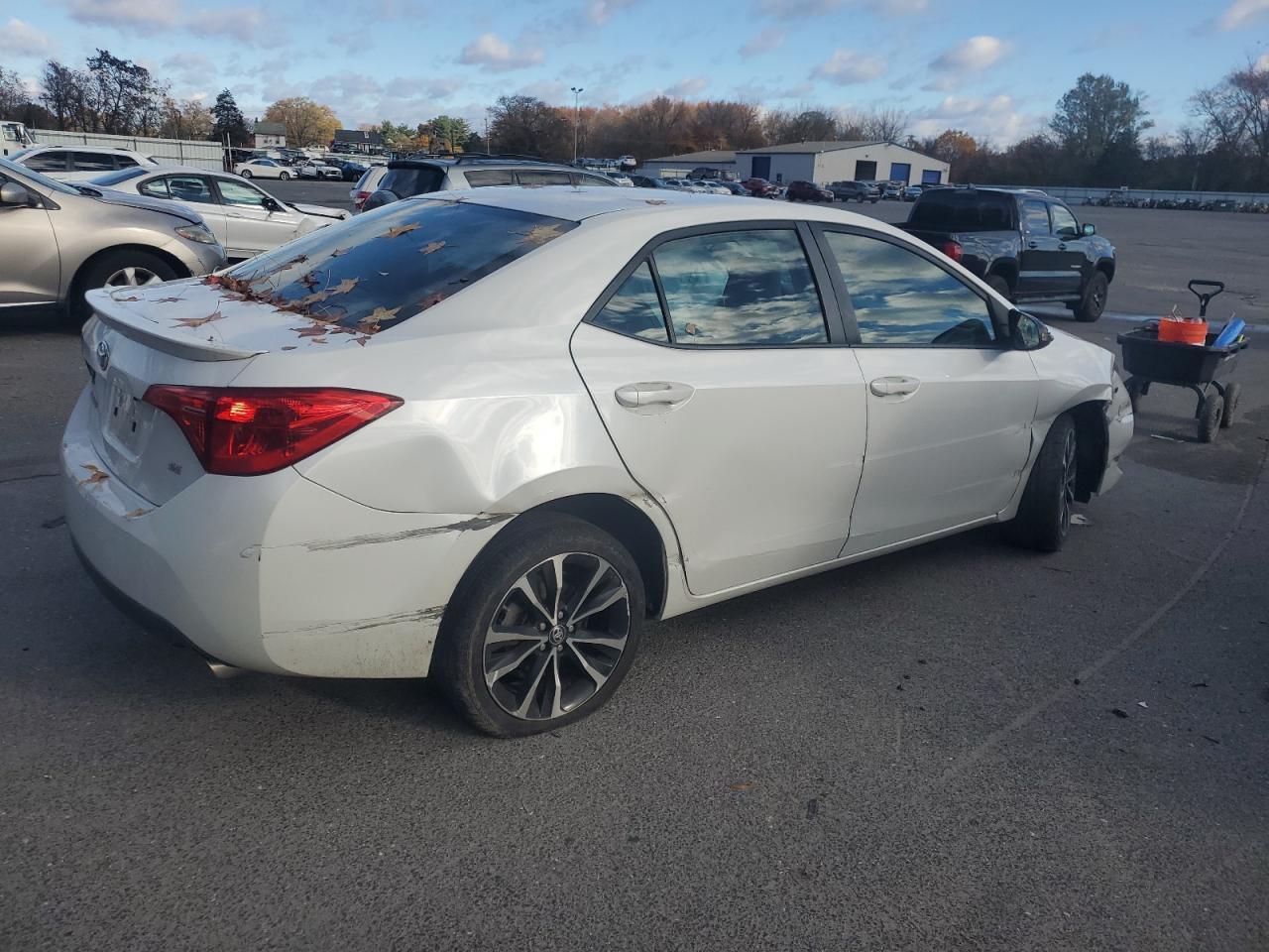 2017 TOYOTA COROLLA