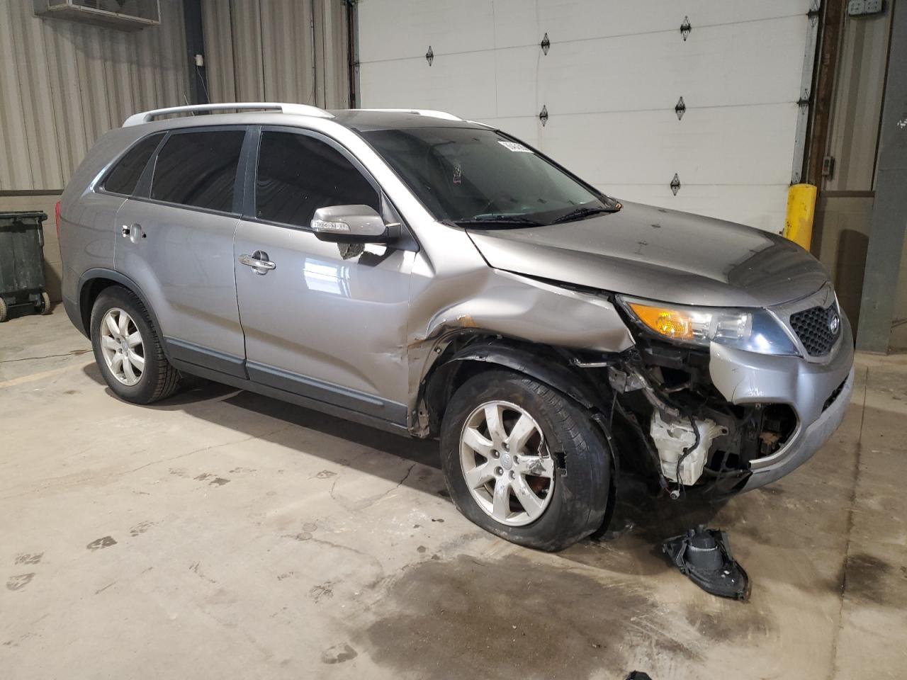 2013 KIA SORENTO