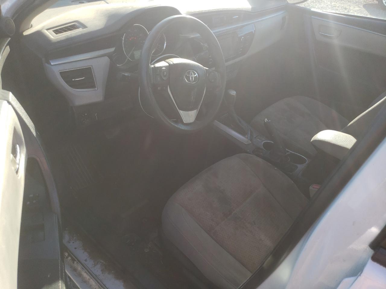 2015 TOYOTA COROLLA