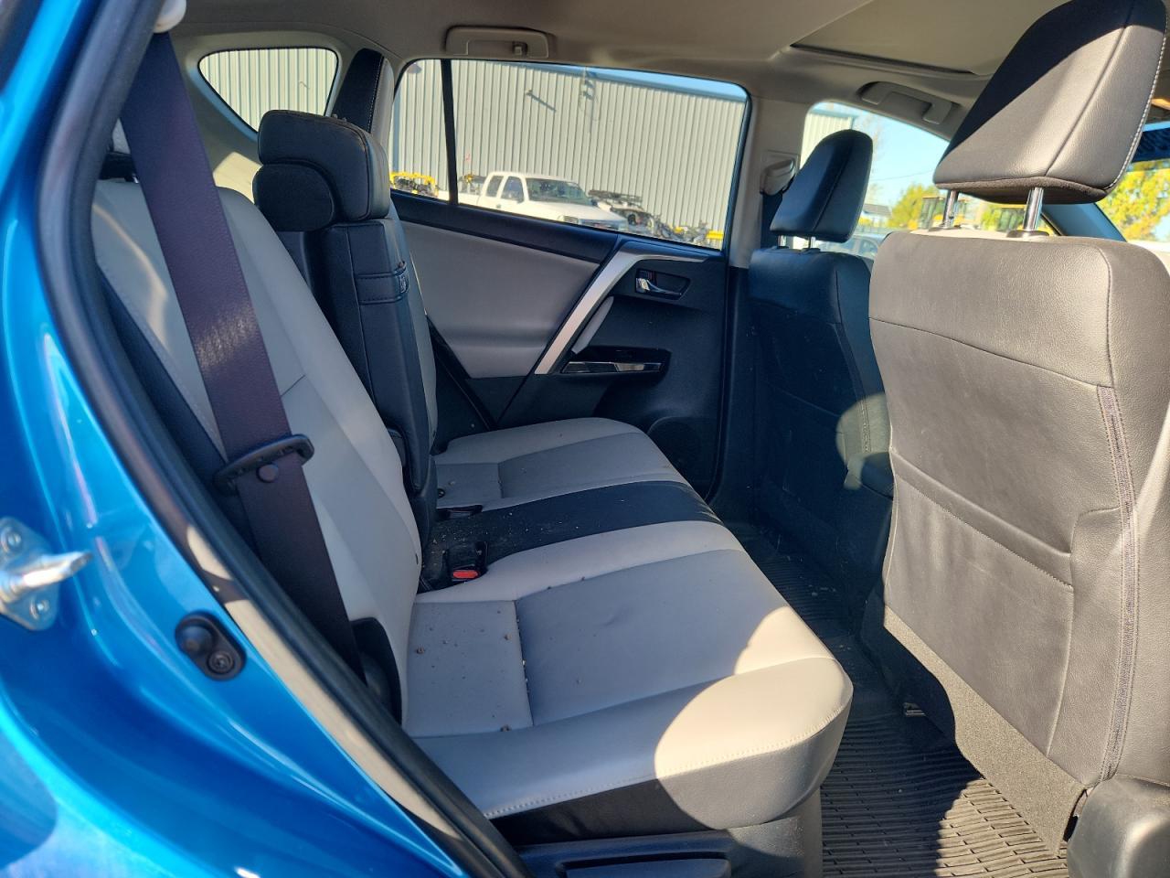 2016 TOYOTA RAV4