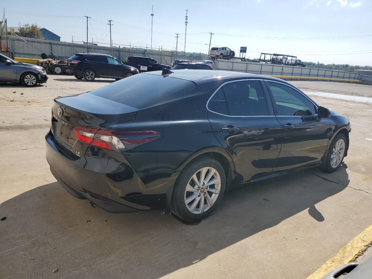 2022 TOYOTA CAMRY