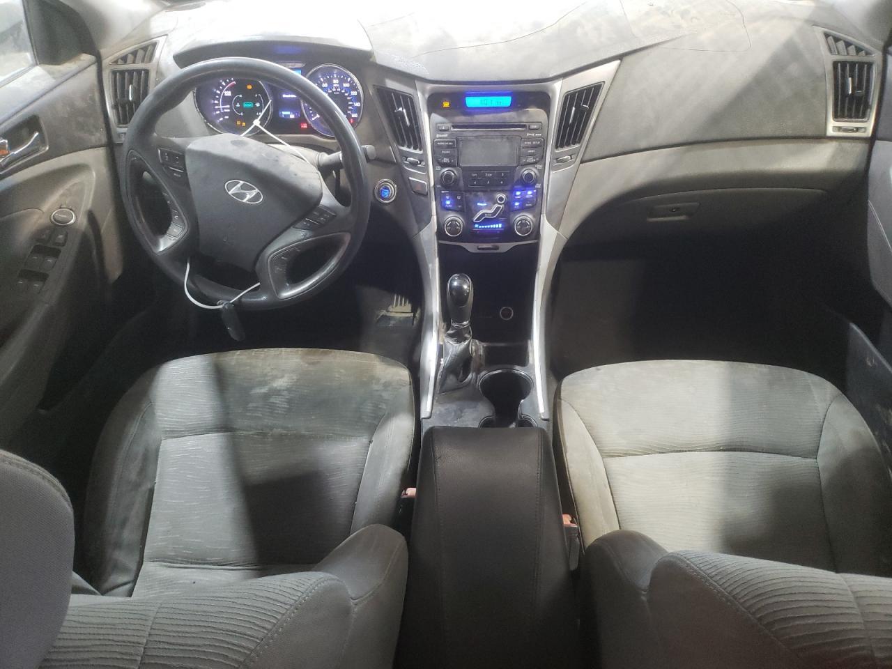 2012 HYUNDAI SONATA
