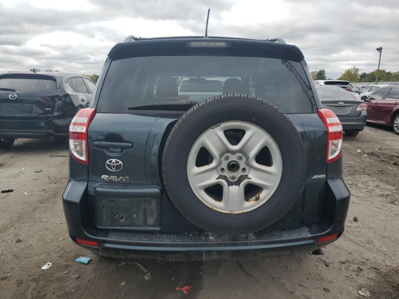 2011 TOYOTA RAV4