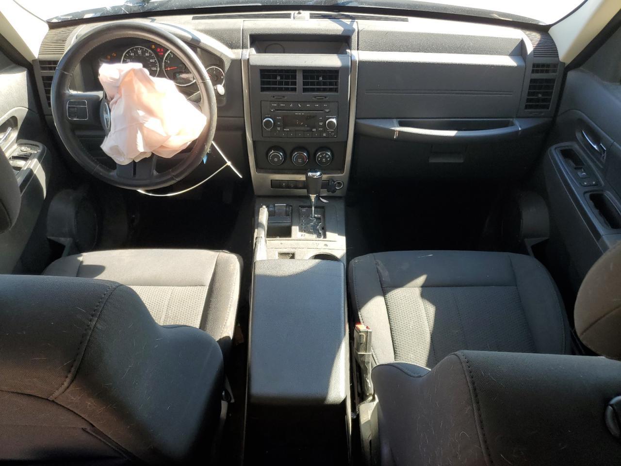 2011 JEEP Liberty
