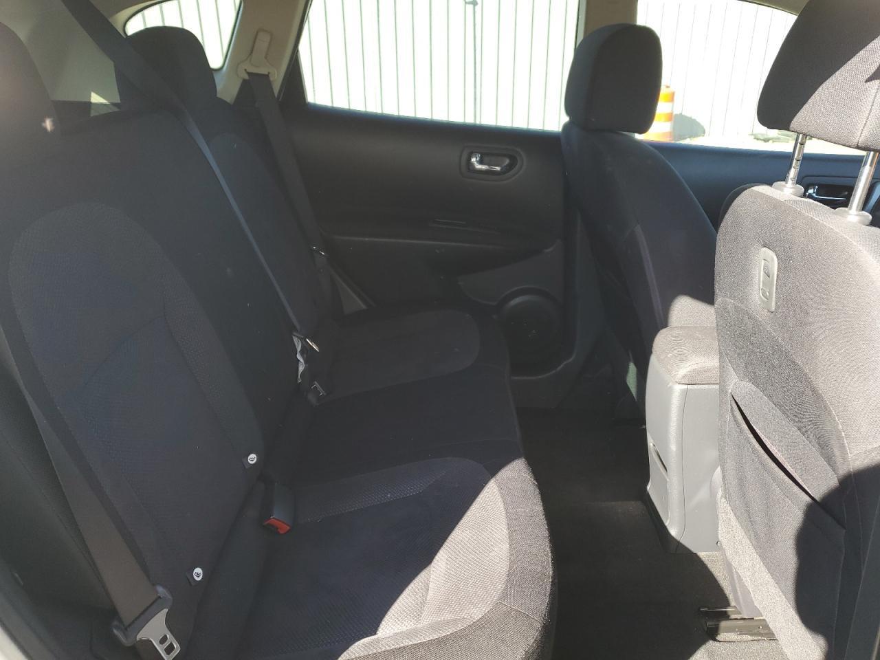 2012 NISSAN ROGUE