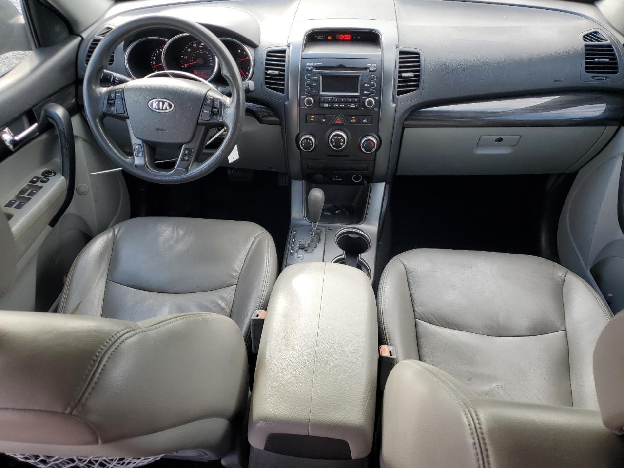 2011 KIA SORENTO