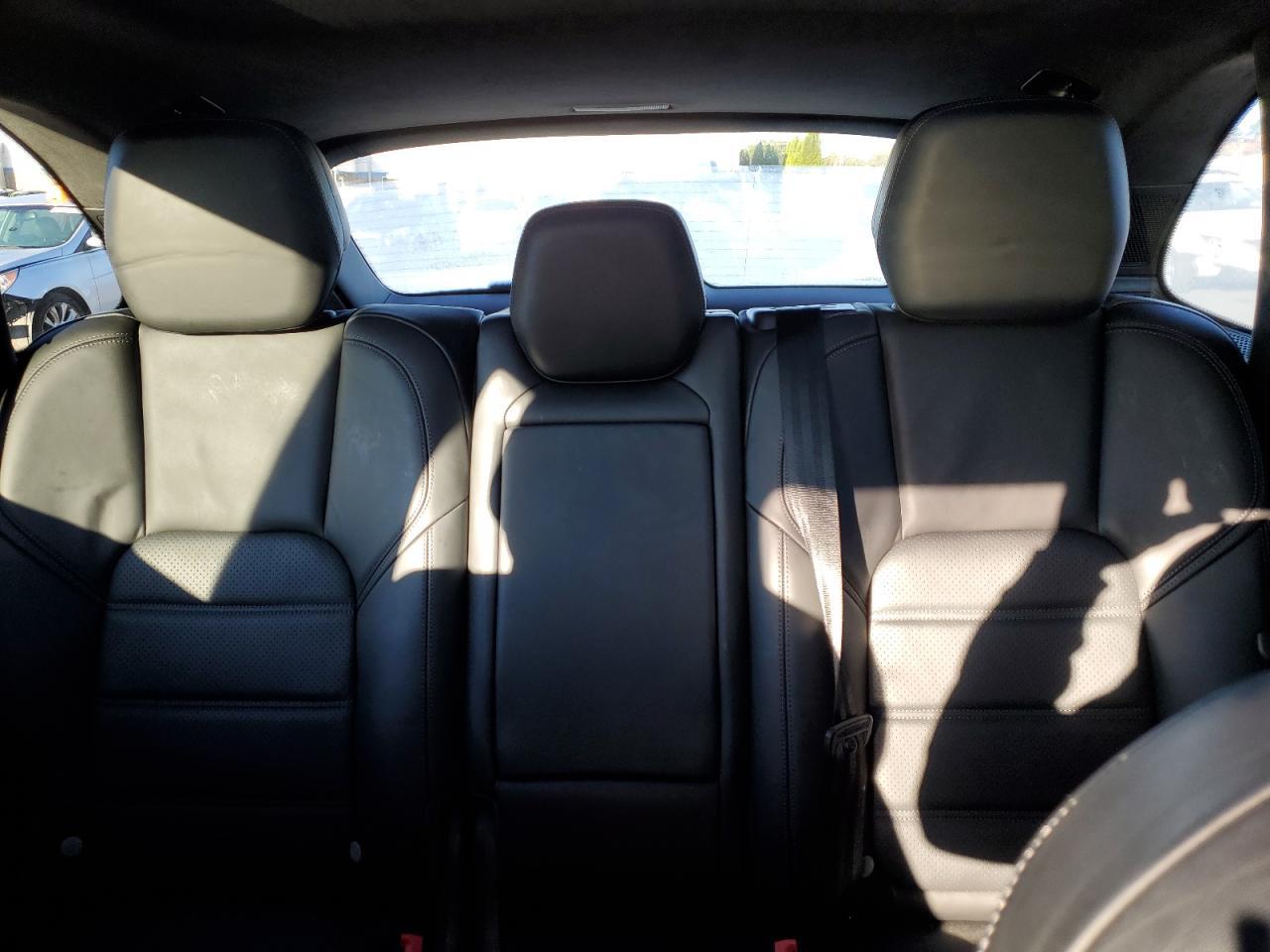 2013 PORSCHE CAYENNE