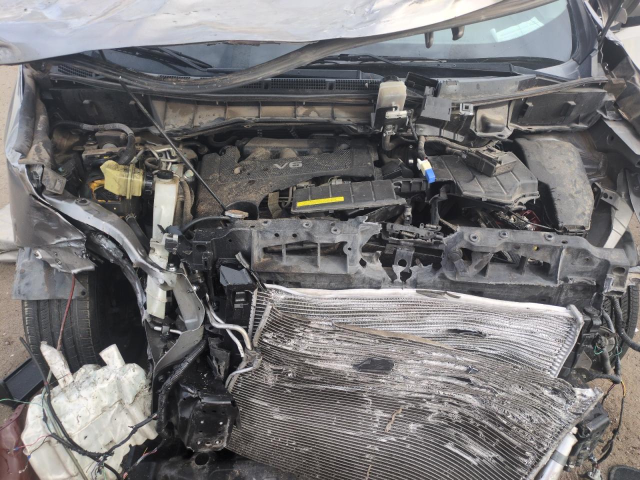 2012 NISSAN Quest