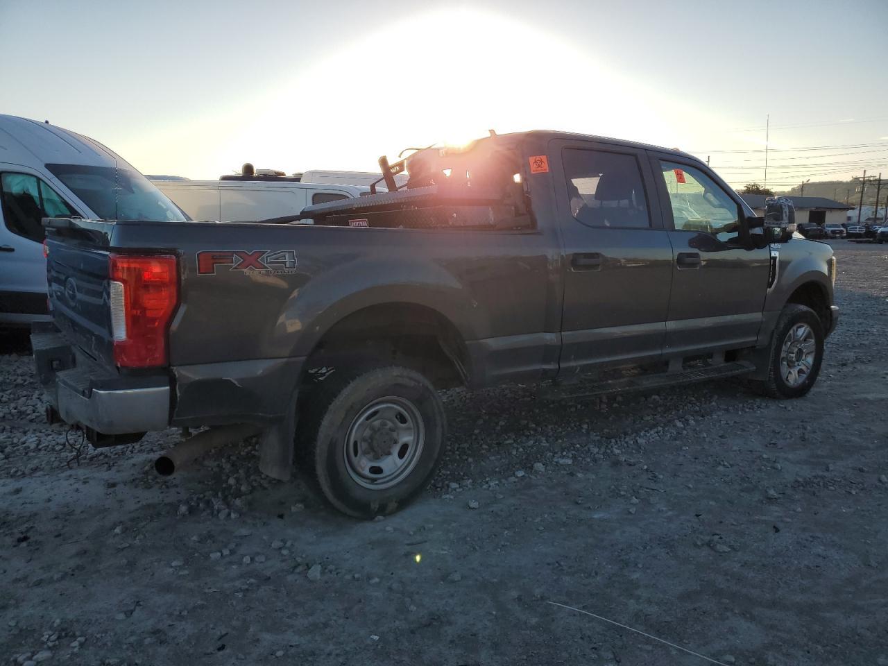 2018 FORD F-250