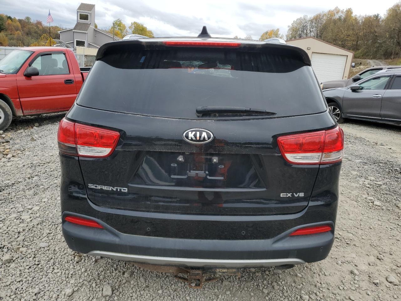 2016 KIA SORENTO
