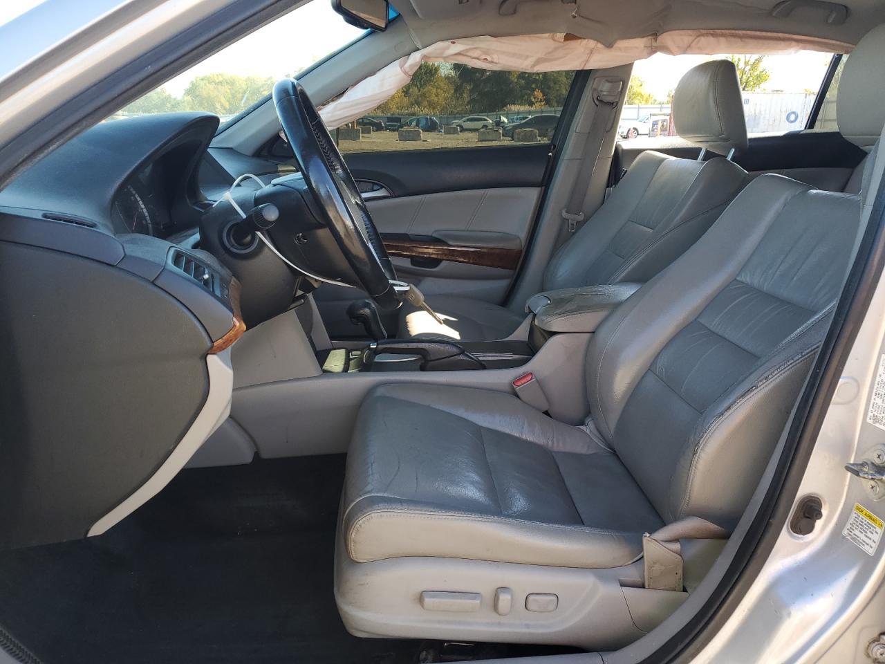 2011 HONDA ACCORD