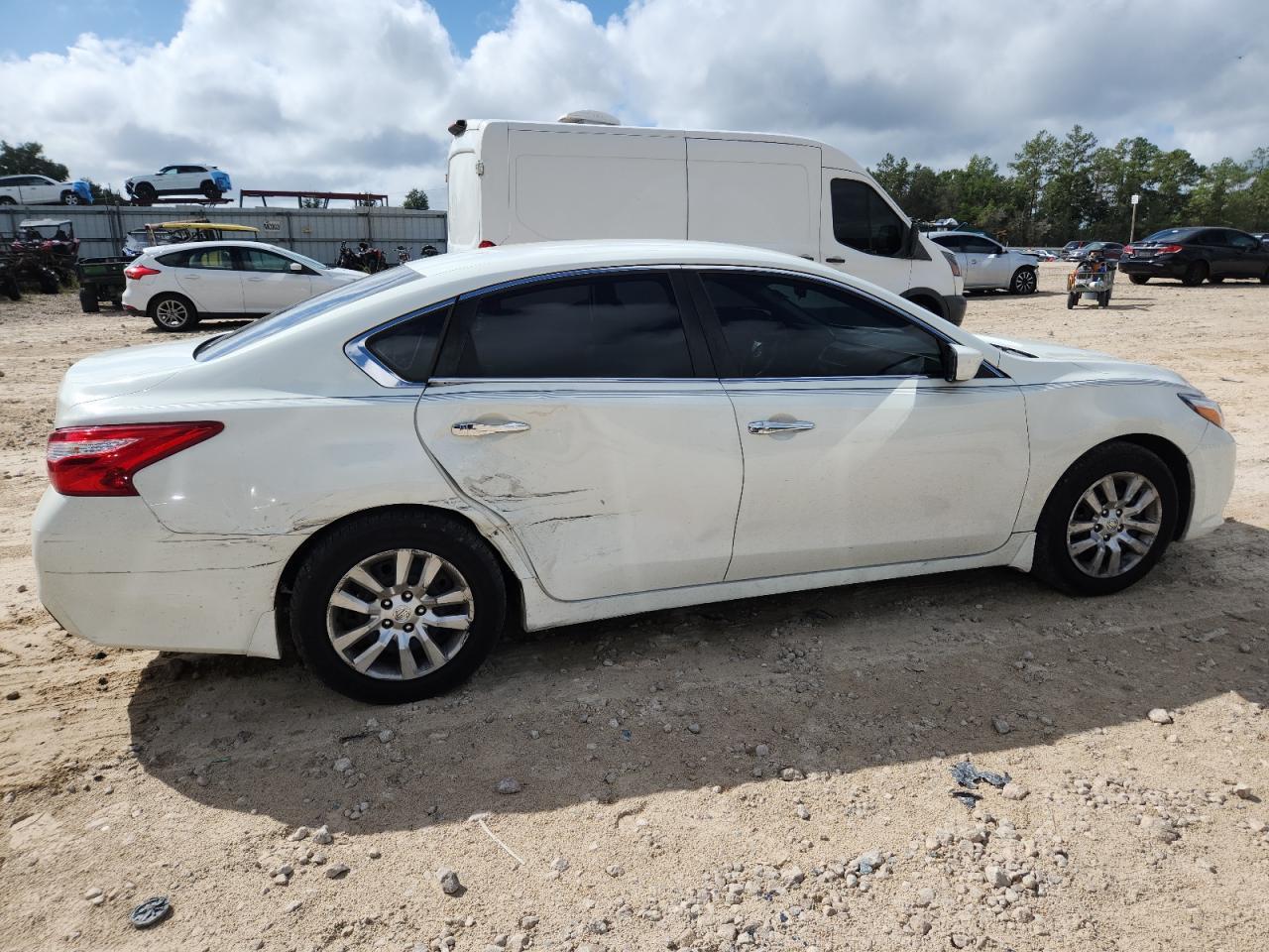 2017 NISSAN ALTIMA