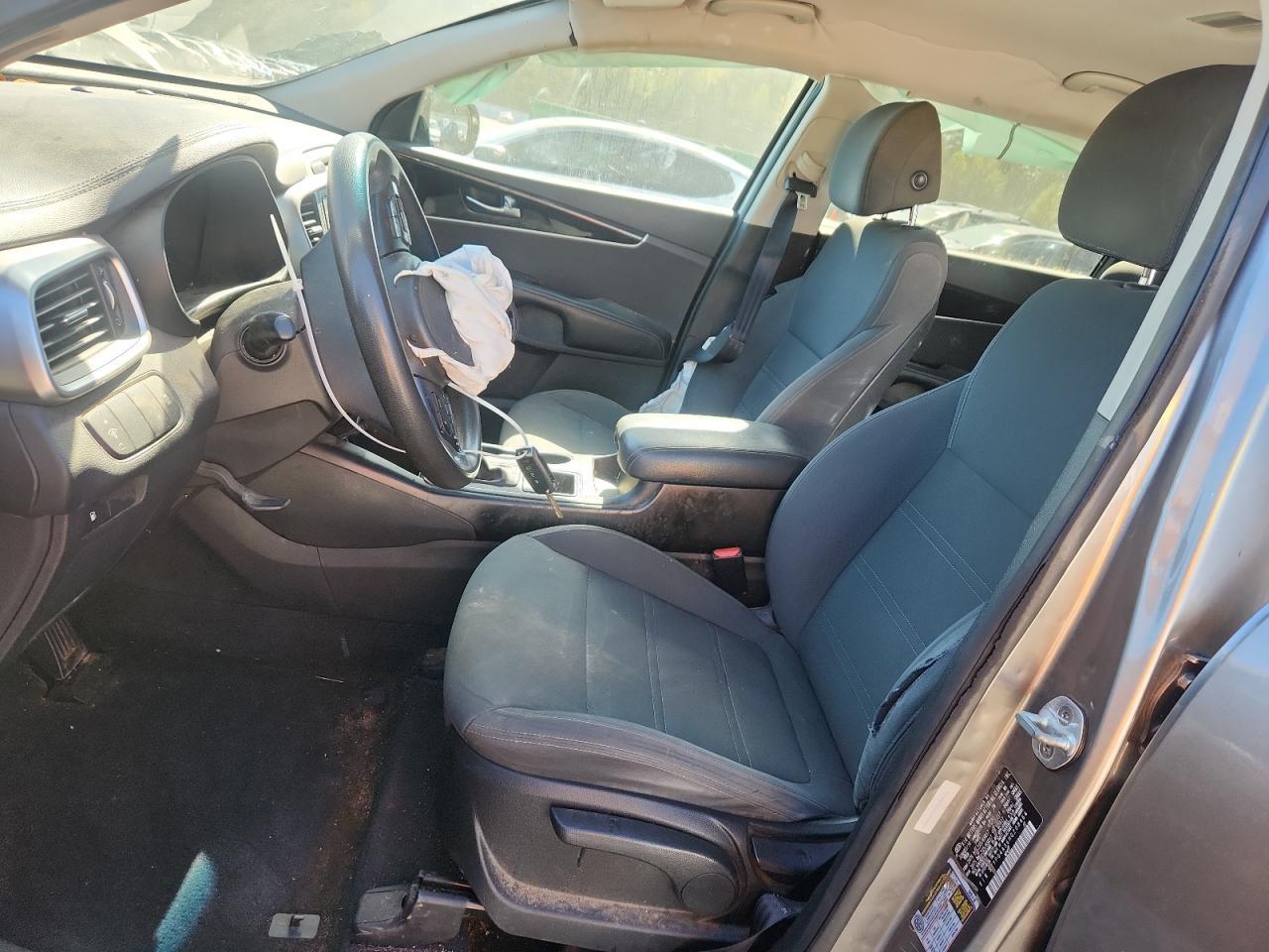 2017 KIA SORENTO