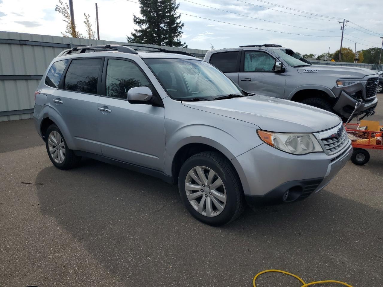 2013 SUBARU FORESTER
