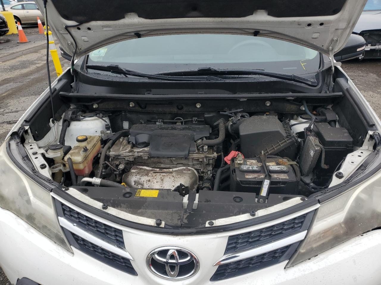 2014 TOYOTA RAV4