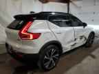 2021 VOLVO XC40