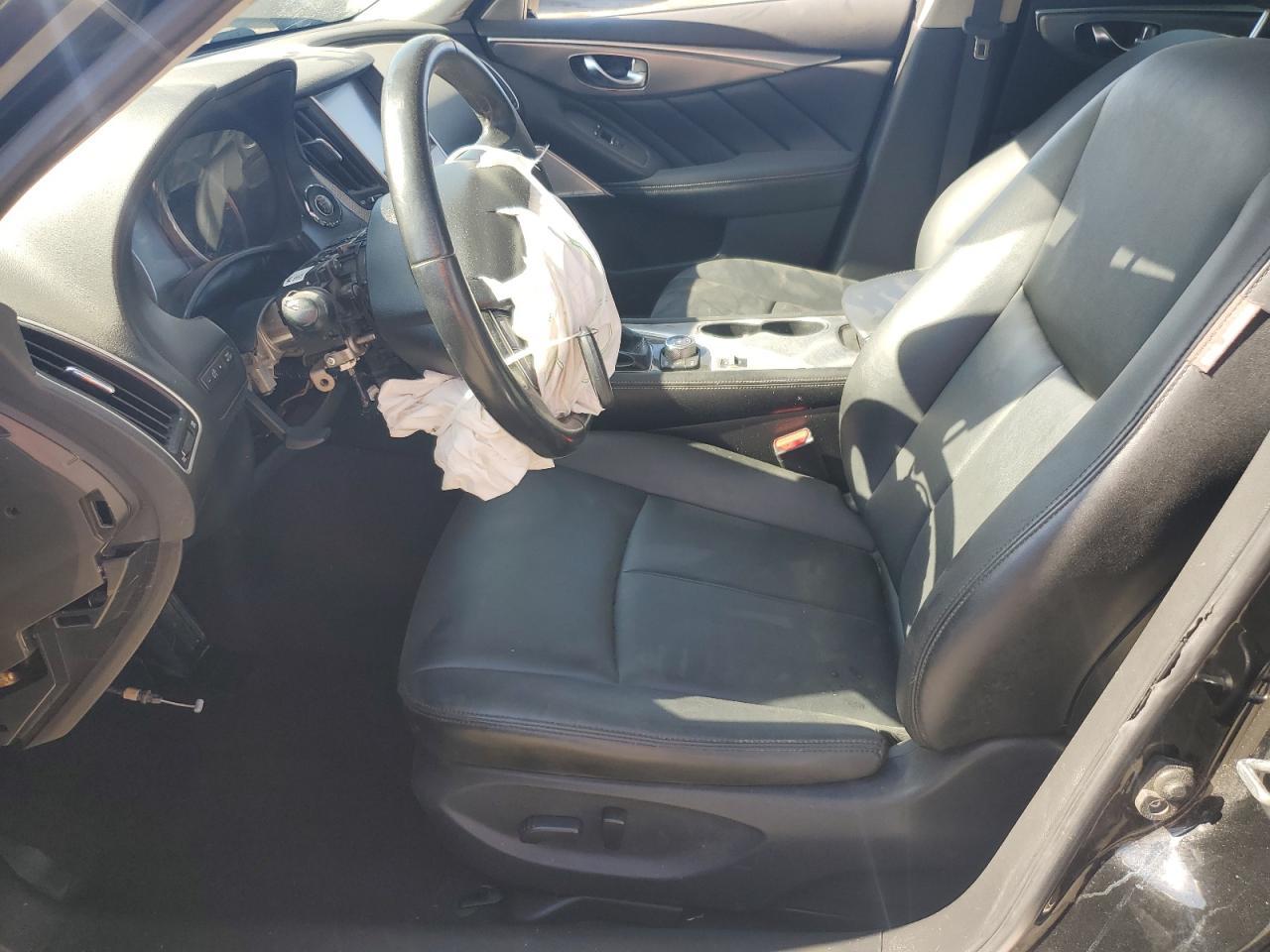 2017 INFINITI Q50
