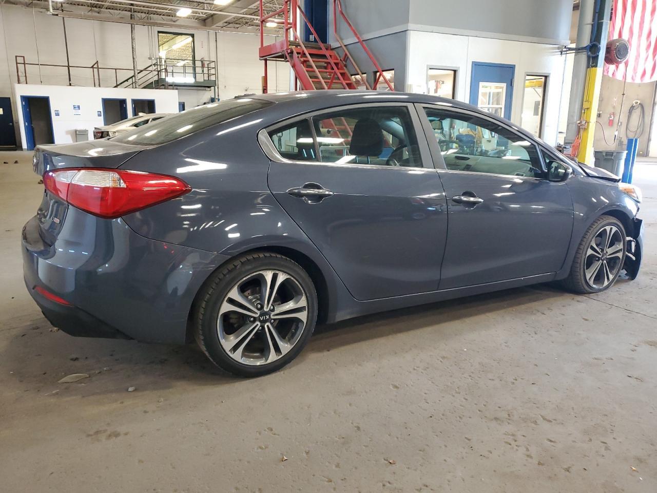 2015 KIA FORTE