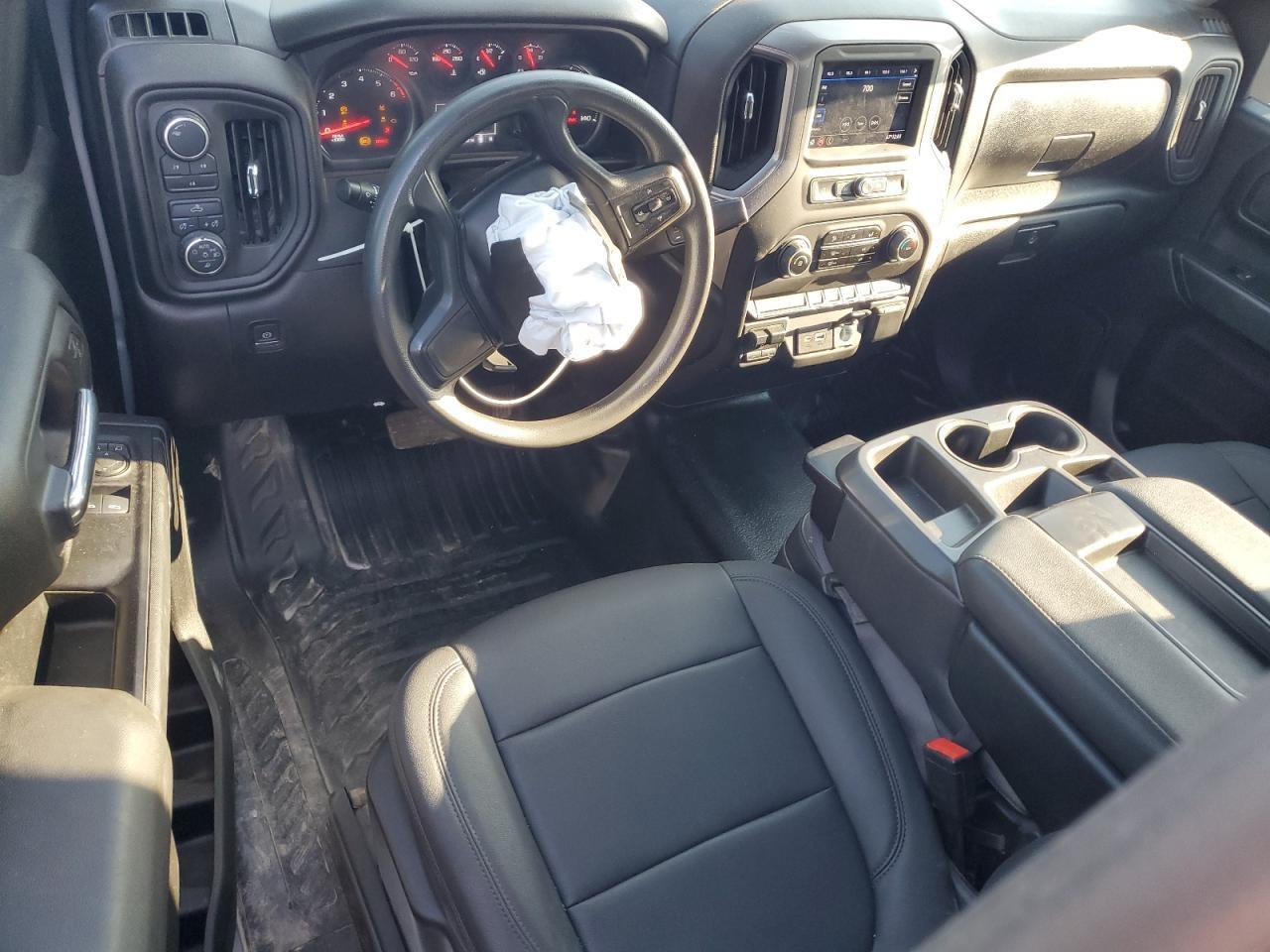 2023 CHEVROLET Silverado