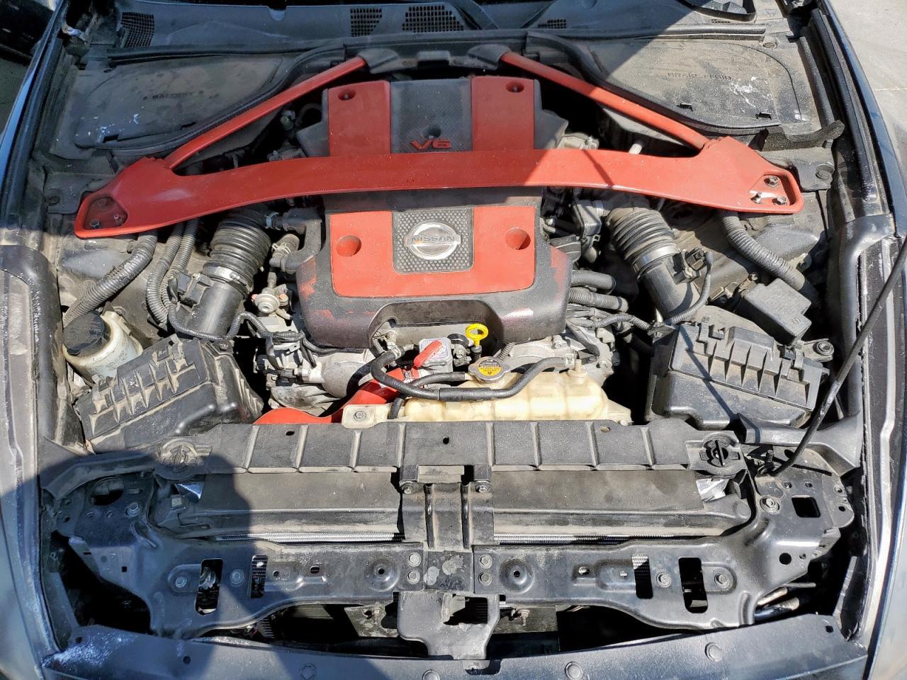 2015 NISSAN 370Z