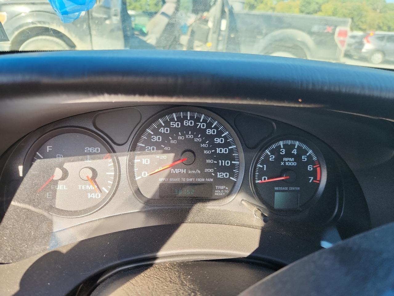2004 CHEVROLET Monte Carlo