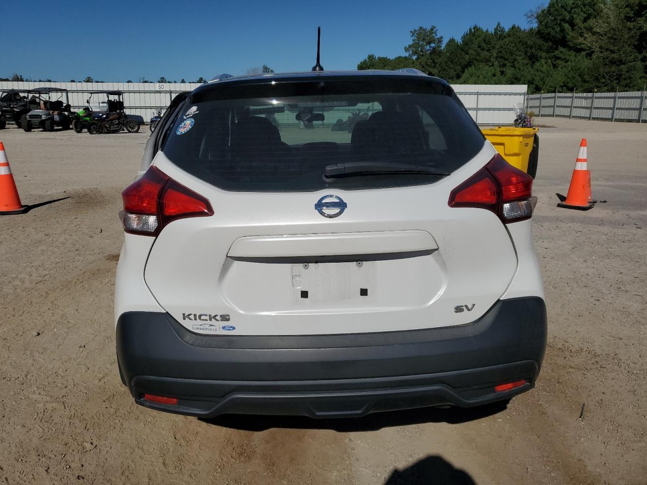 2019 NISSAN KICKS