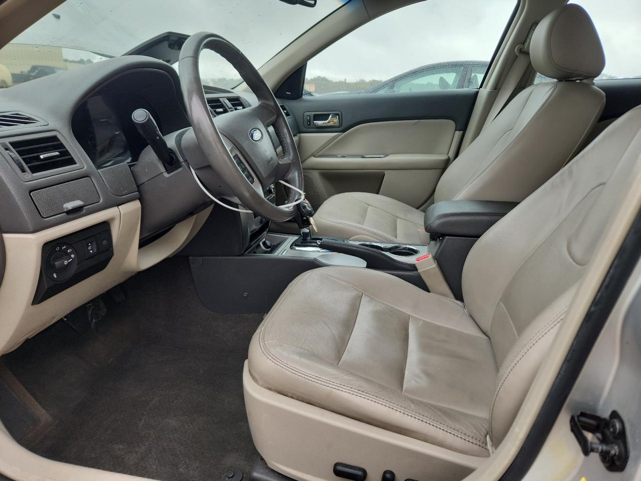 2011 FORD FUSION