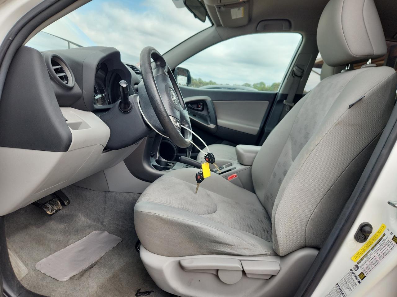 2012 TOYOTA RAV4