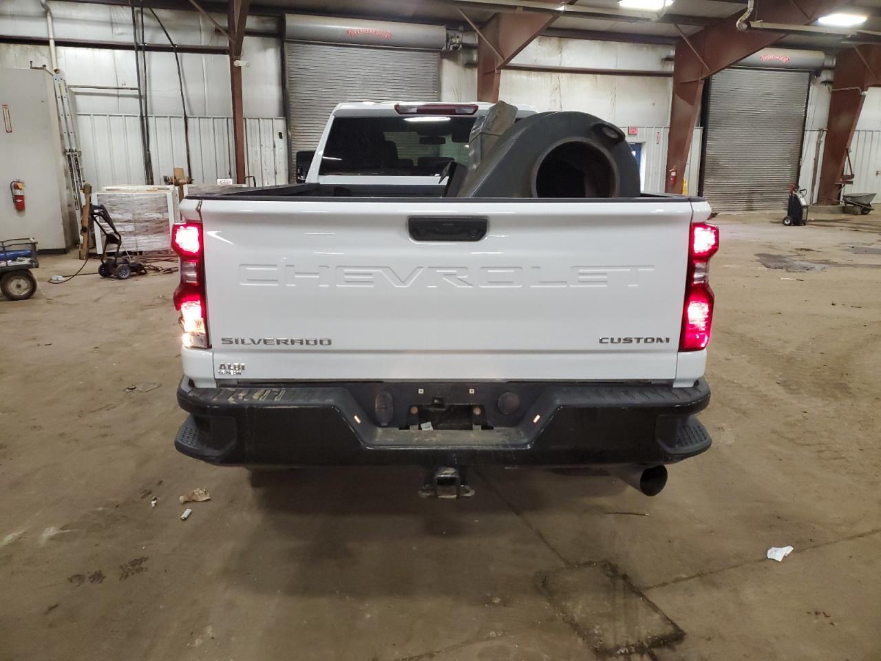 2023 CHEVROLET Silverado