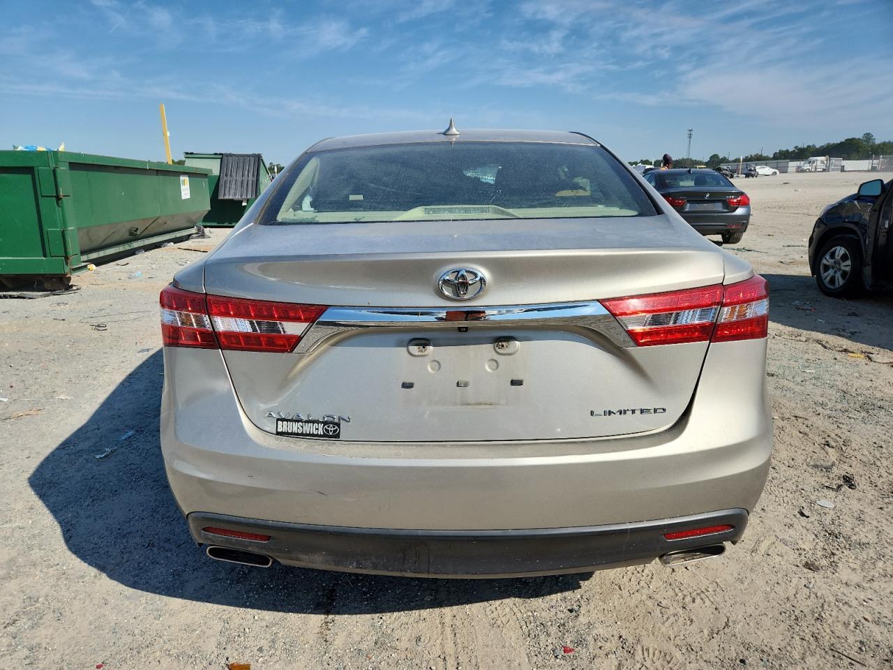 2013 TOYOTA Avalon