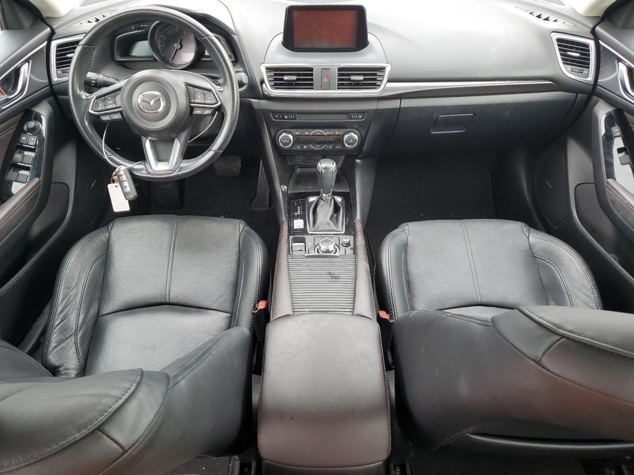 2018 MAZDA 3