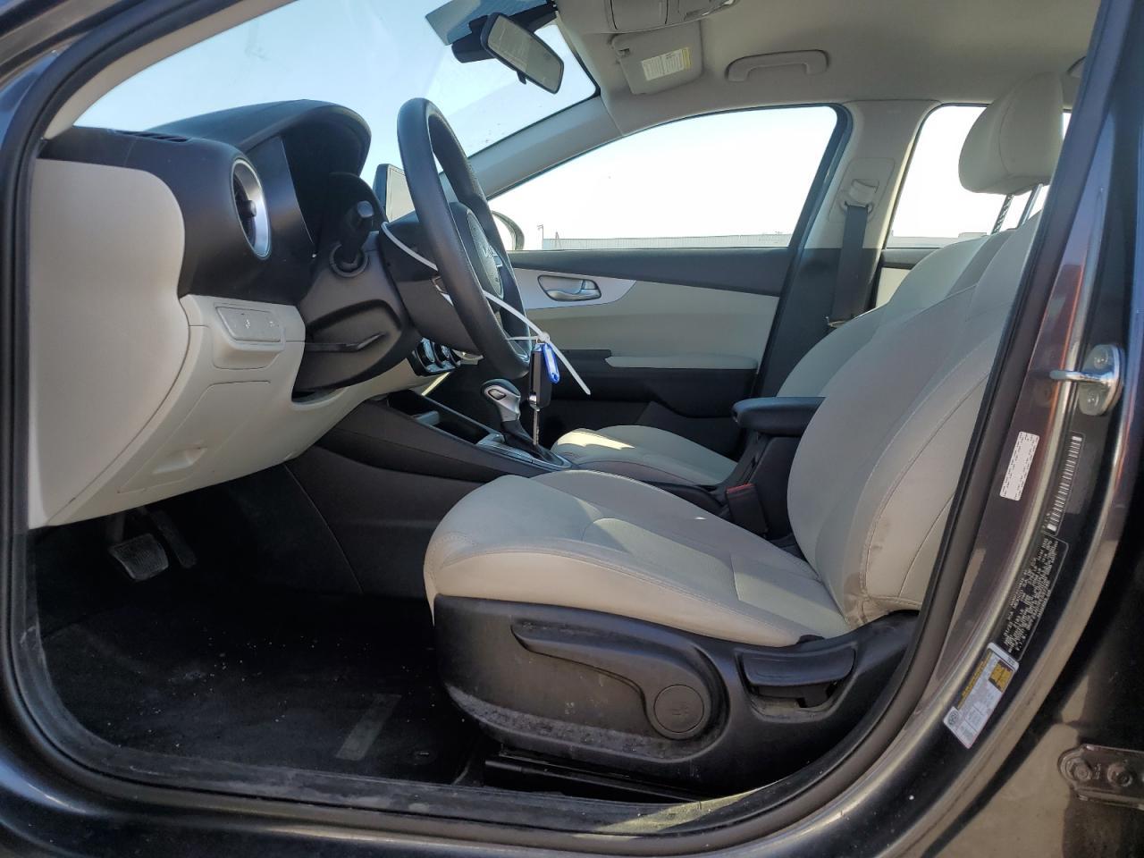 2023 KIA FORTE