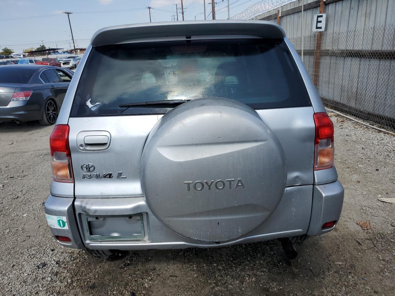 2003 TOYOTA RAV4
