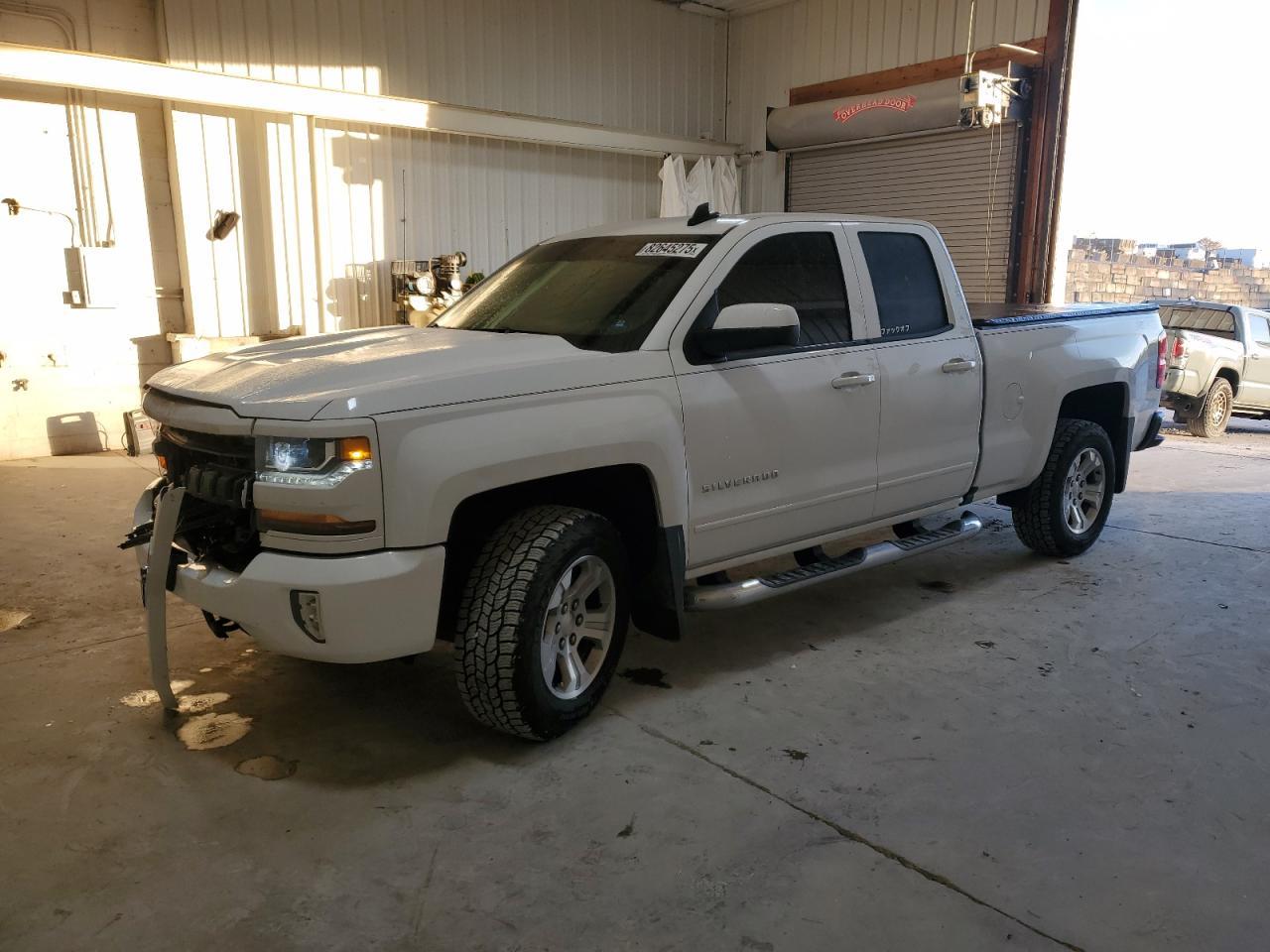 2017 CHEVROLET Silverado