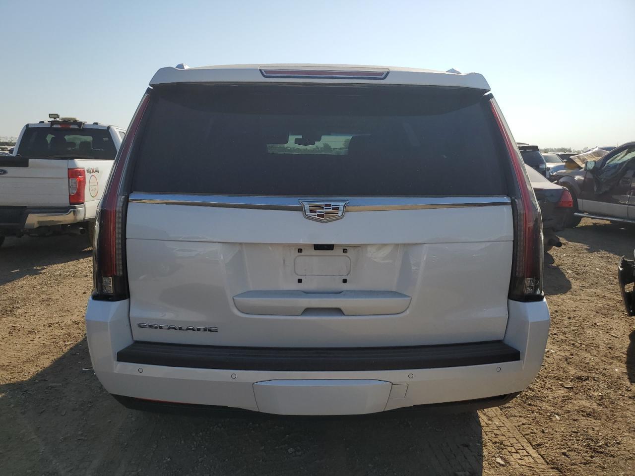 2018 CADILLAC ESCALADE
