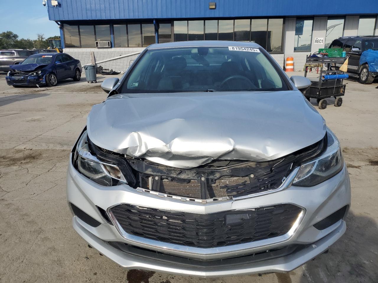 2017 CHEVROLET CRUZE